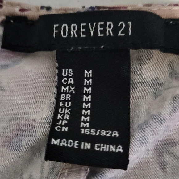 Forever 21 V Neck Cut Out Floral Dress - Picture 4 of 4